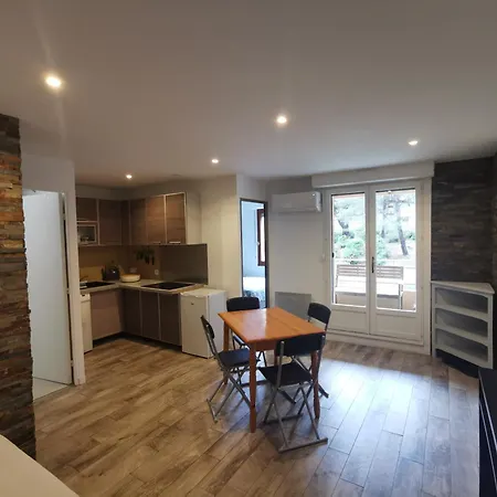 Le Charme De L'intimite Et Jeux De Roles Apartment *